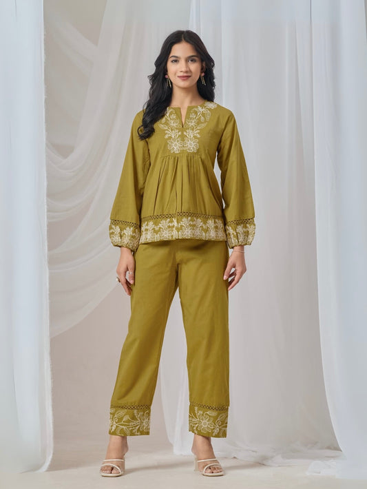 Cotton Flex Top with Coding Dori Embroidery