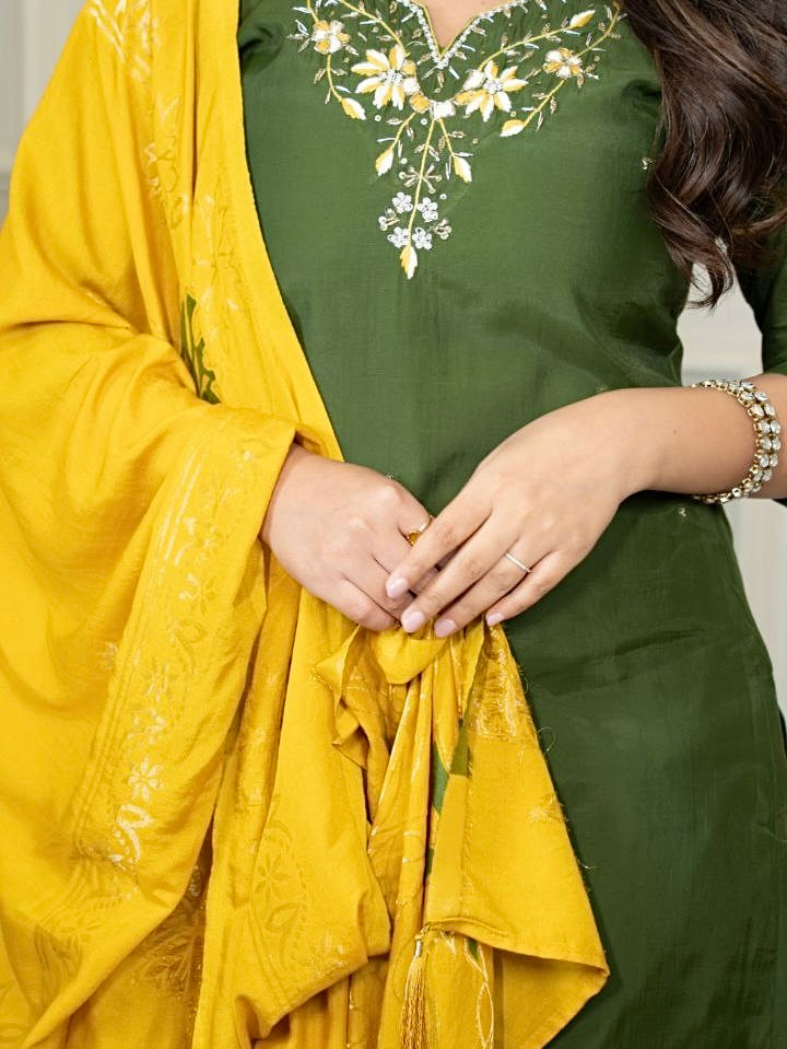 Mahendi Roman Silk Kurti Pant Dupatta Set
